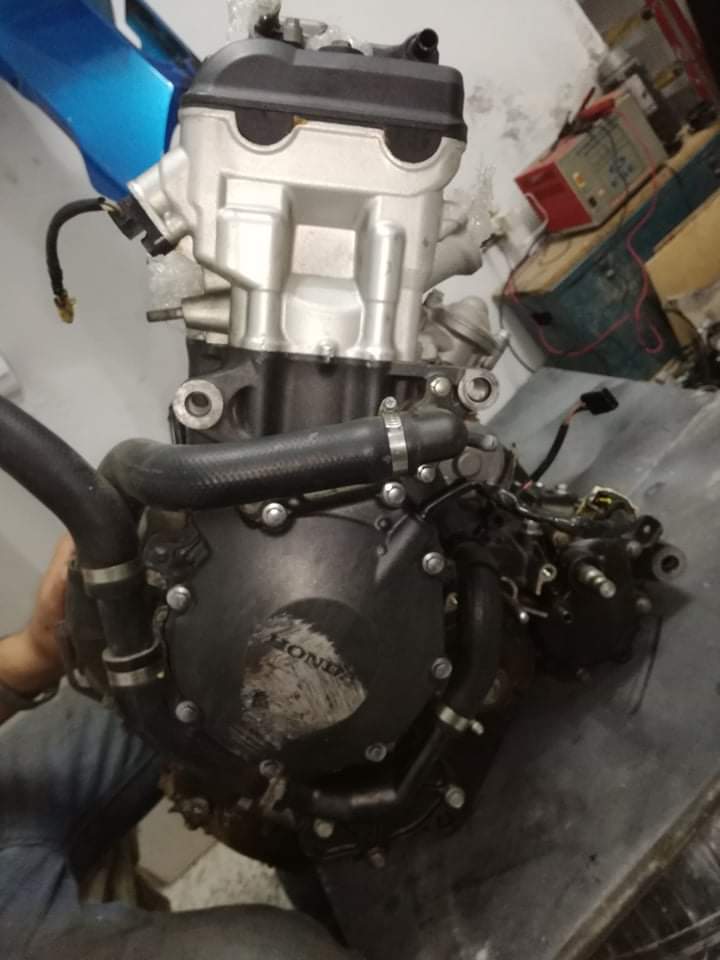 Honda -  Engine - CBR 1000RR Engine