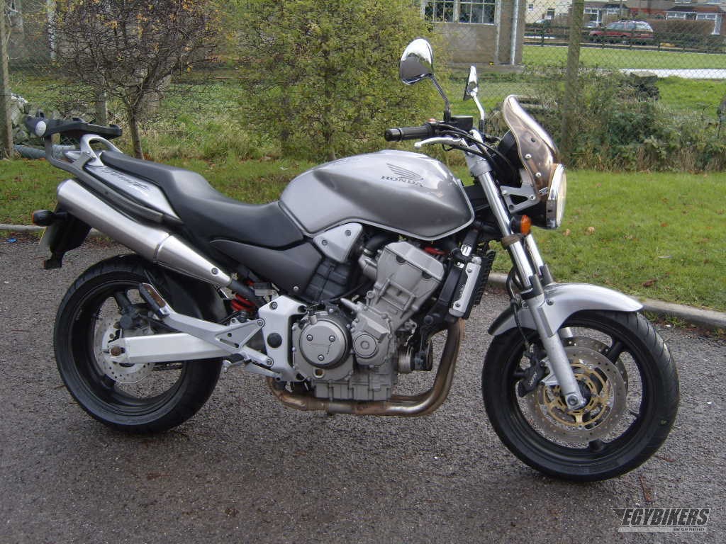 2004 Honda hornet 919 #3