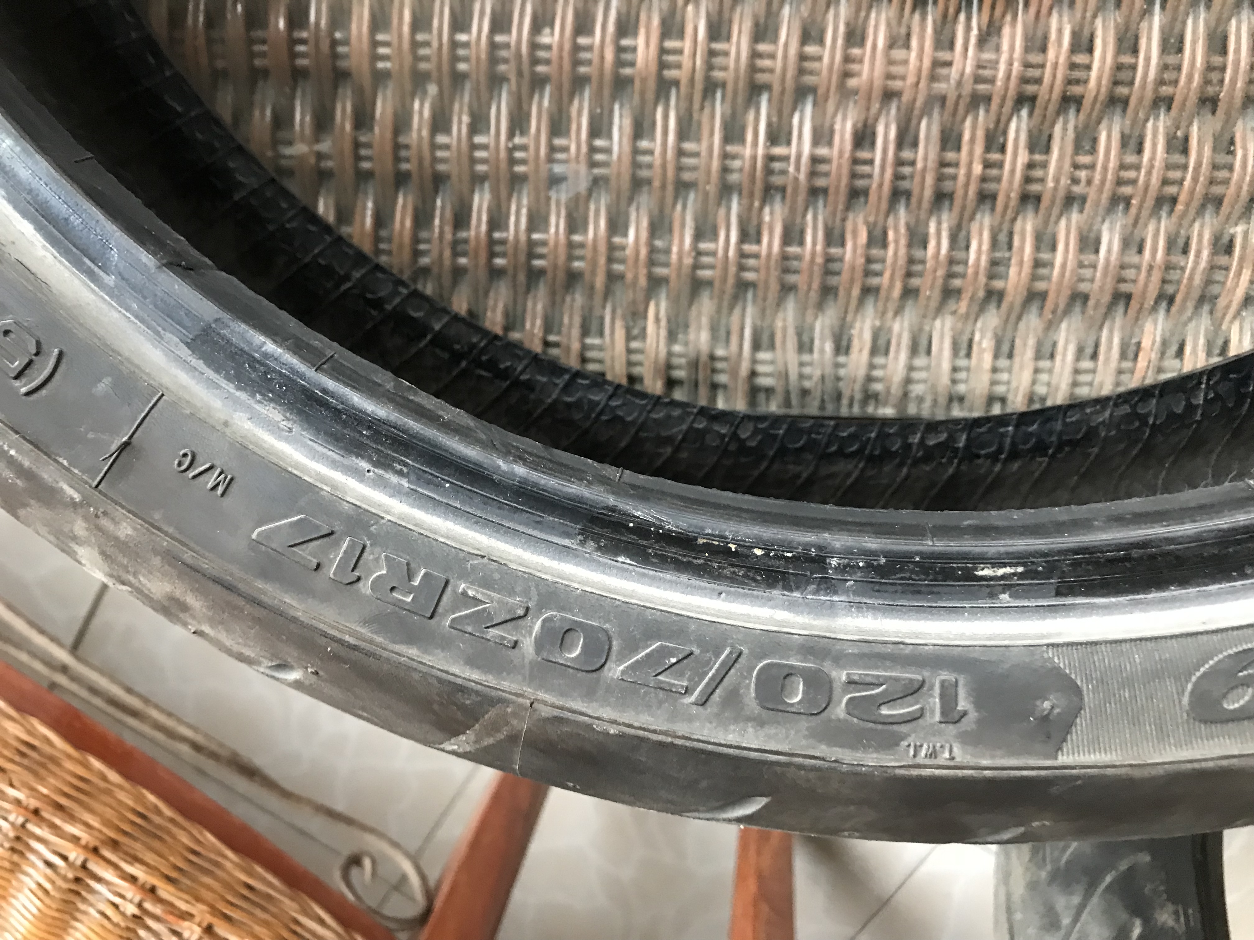 Avon 3D -  Sportbike Tire - Front tire