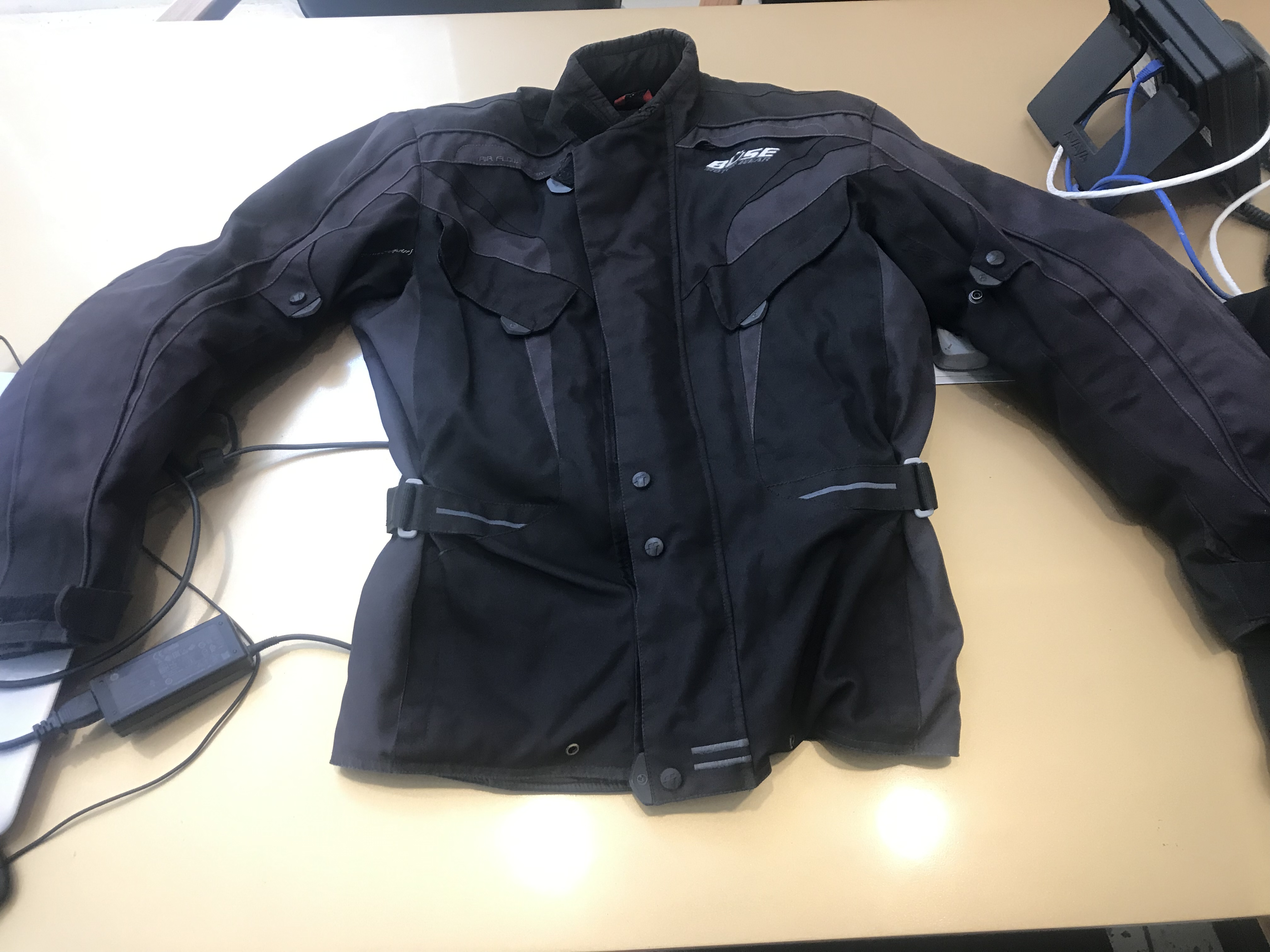 Buse -  Jacket - Bse / jacket 