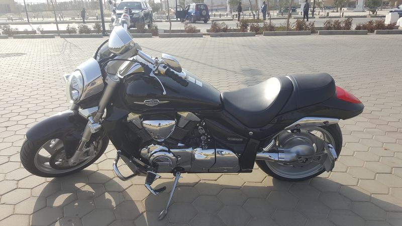 SUZUKI Boulevard m109r2 - 2009