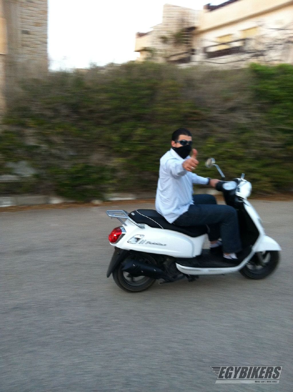 SYM scooter halawa classic shape 2012