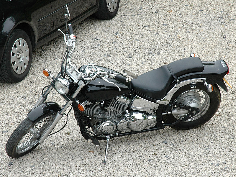 YAMAHA XVS Dragstar